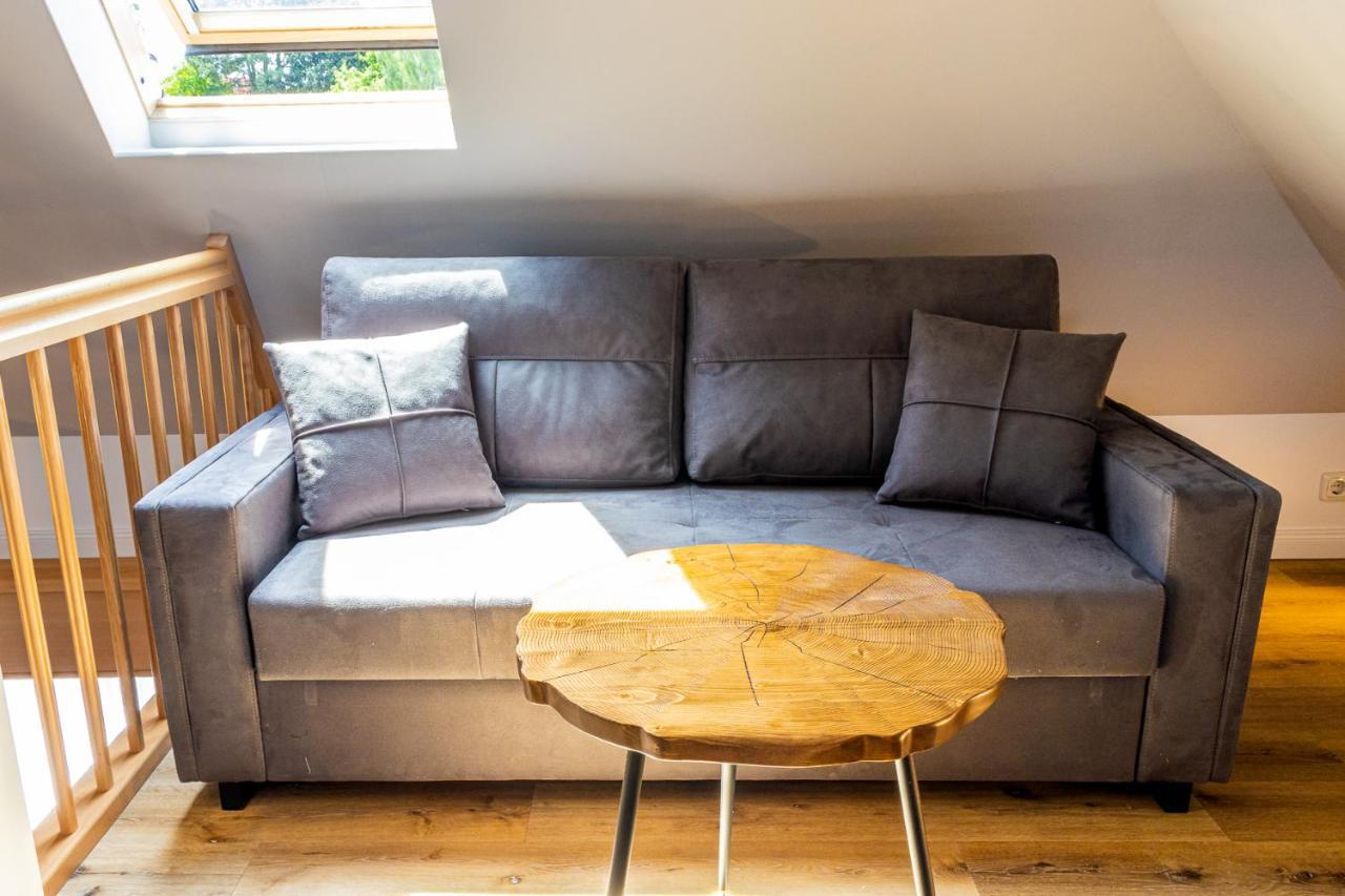 Moderne Maisonette Ferienwohnung Mit Gartenzugang, Nur 7 Gehminuten Zum Strand, Parkplatz & Fahrradunterstellplatz Scharbeutz Exteriör bild